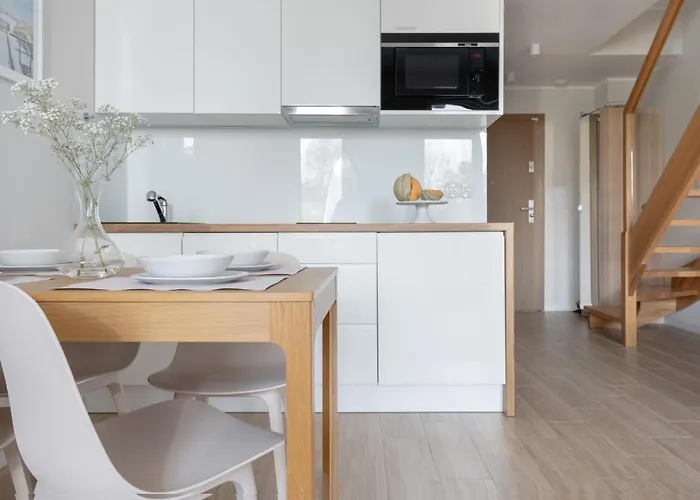 In Mestwina 37 * Jurata